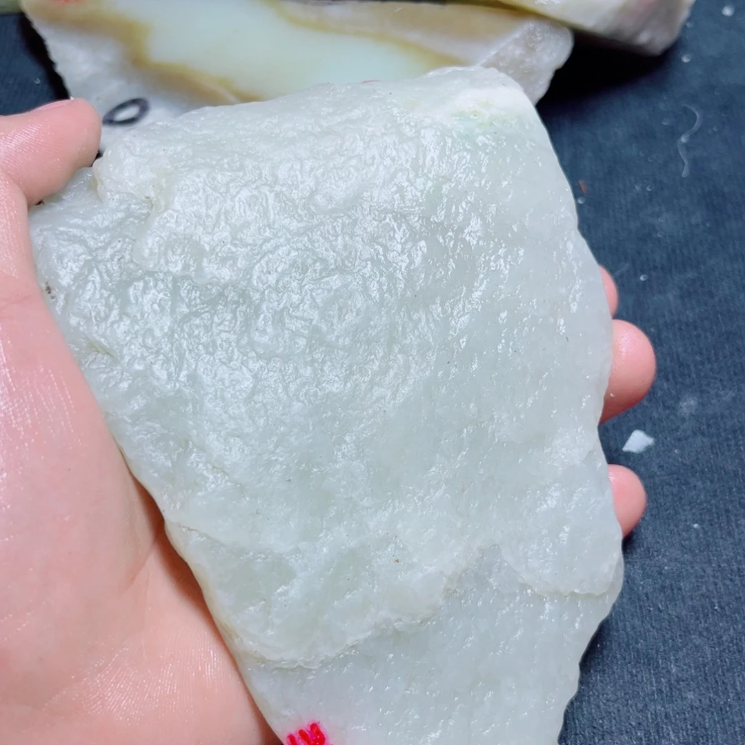 未镶嵌和田玉珠宝奇石