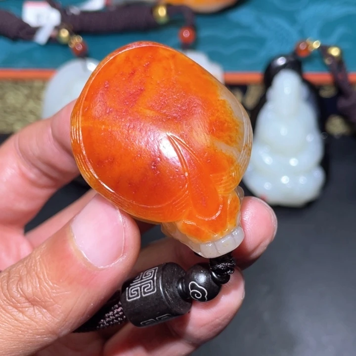 和田玉未镶嵌颈饰J