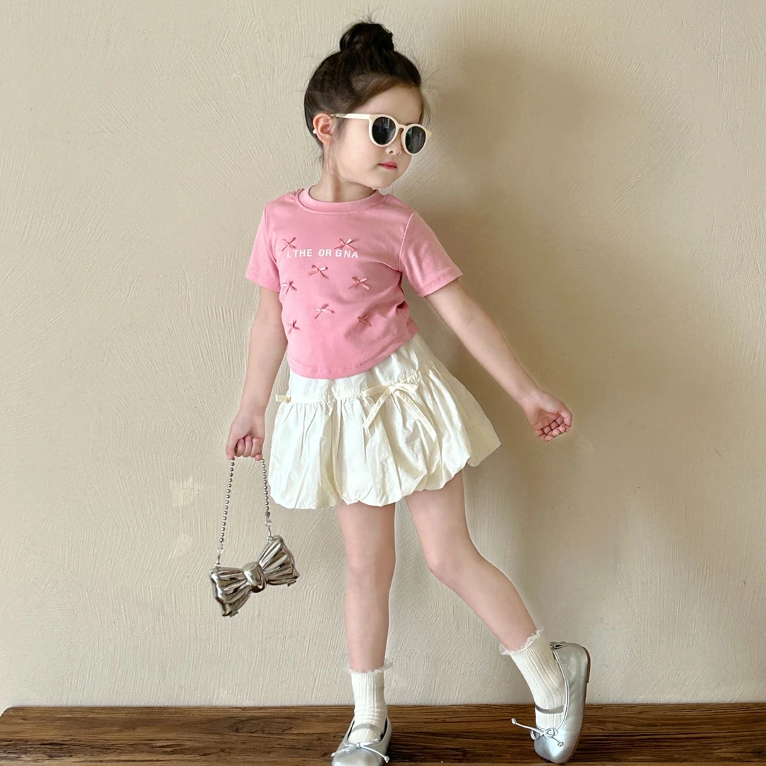 粉色蝴蝶结T恤+棉布花苞裙