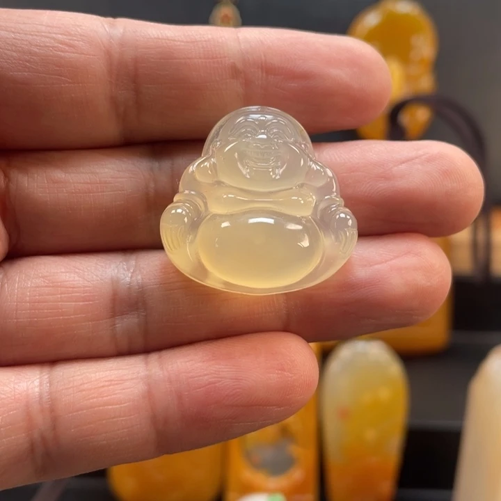 石英质玉（黄龙玉）合金颈饰