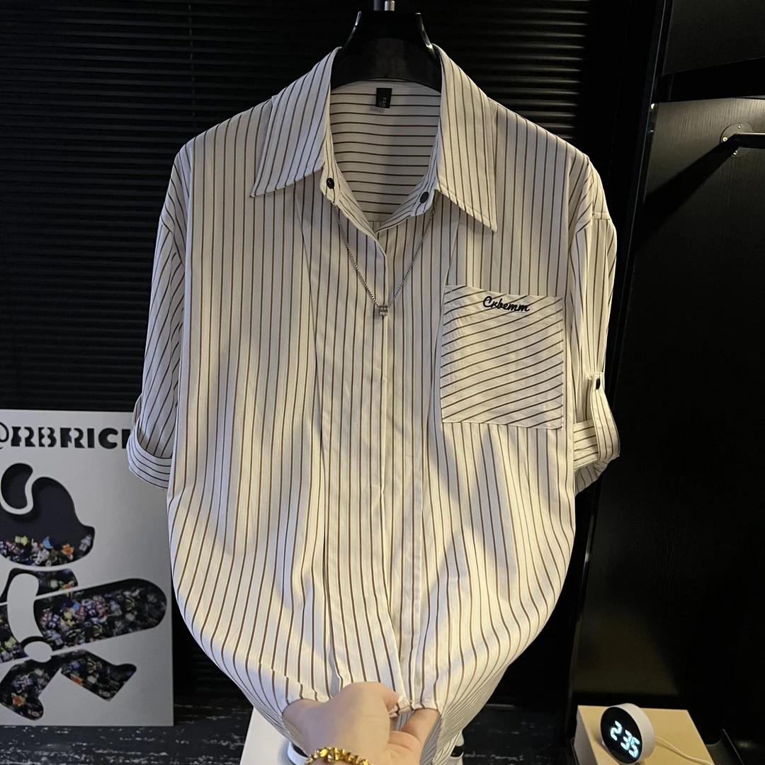 CQ-夏季轻奢条纹设计经典百搭高级感翻领衬衫男装短袖薄款