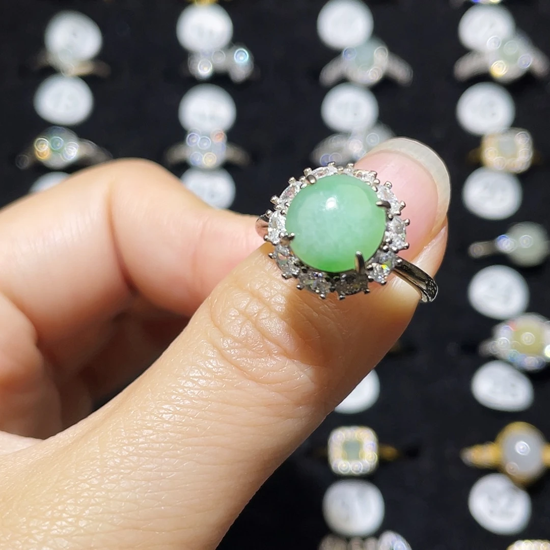 翡翠未镶嵌戒指戒指