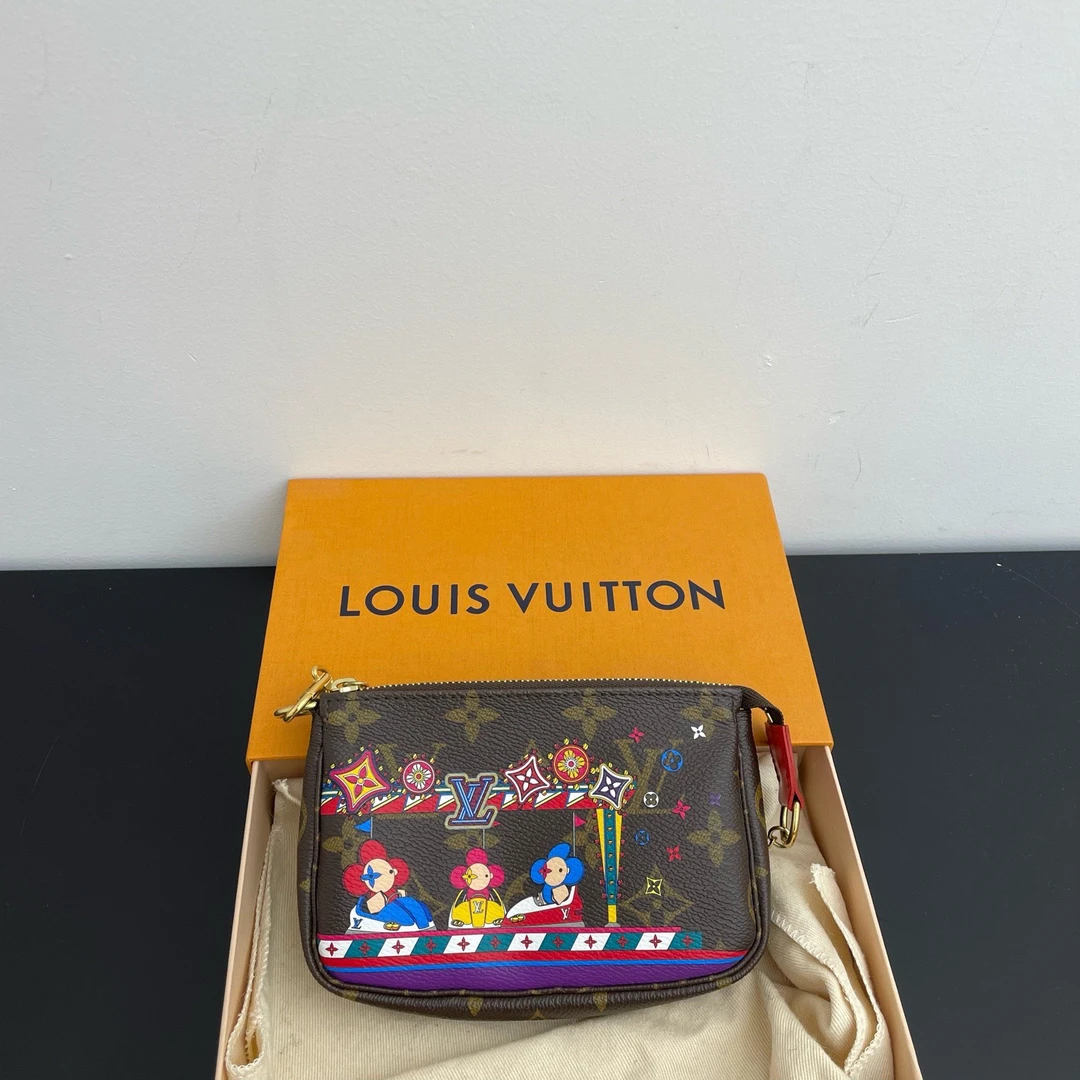 99新 LouisVuitton/路易威登 小麻将2020圣诞限定配件：盒子 尘袋
