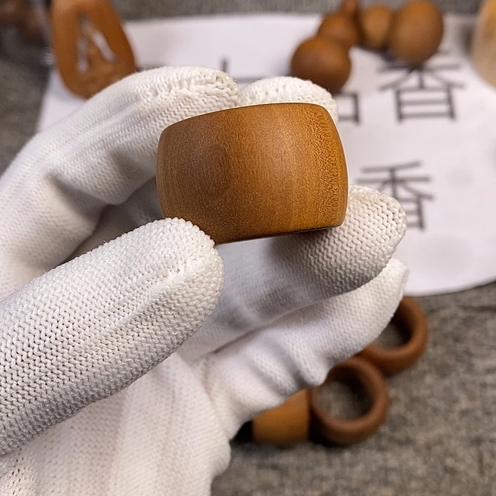 檀香木手串/手链老山檀香黑肉扳指内径2.2