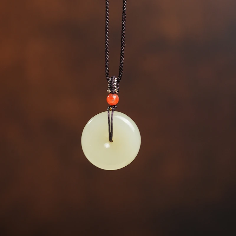 【鑫浩矿业】新疆和田玉-暖色平安扣吊坠挂件一件直径20mm