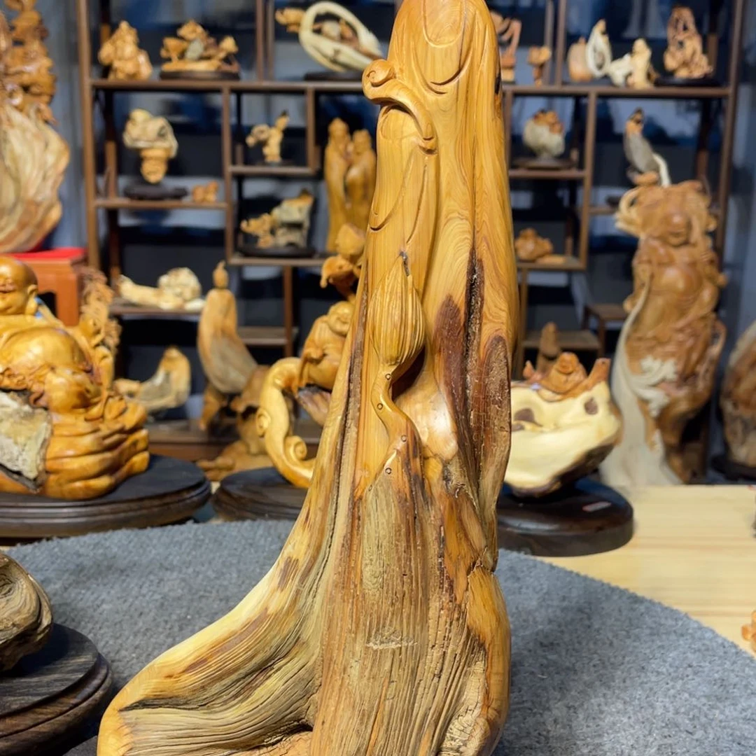 柏木（崖柏）河***。工艺品239