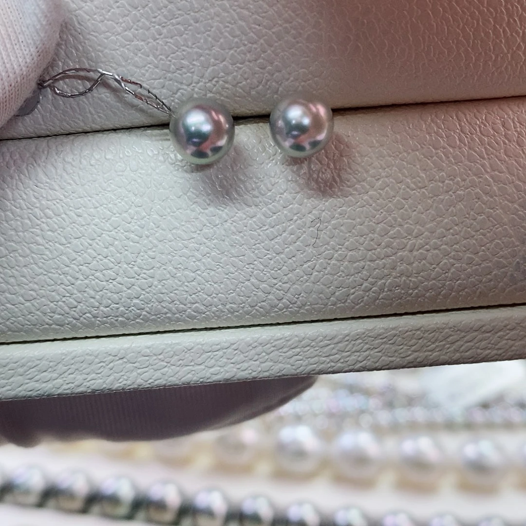 18K金镶嵌耳饰海水珍珠6-6.5