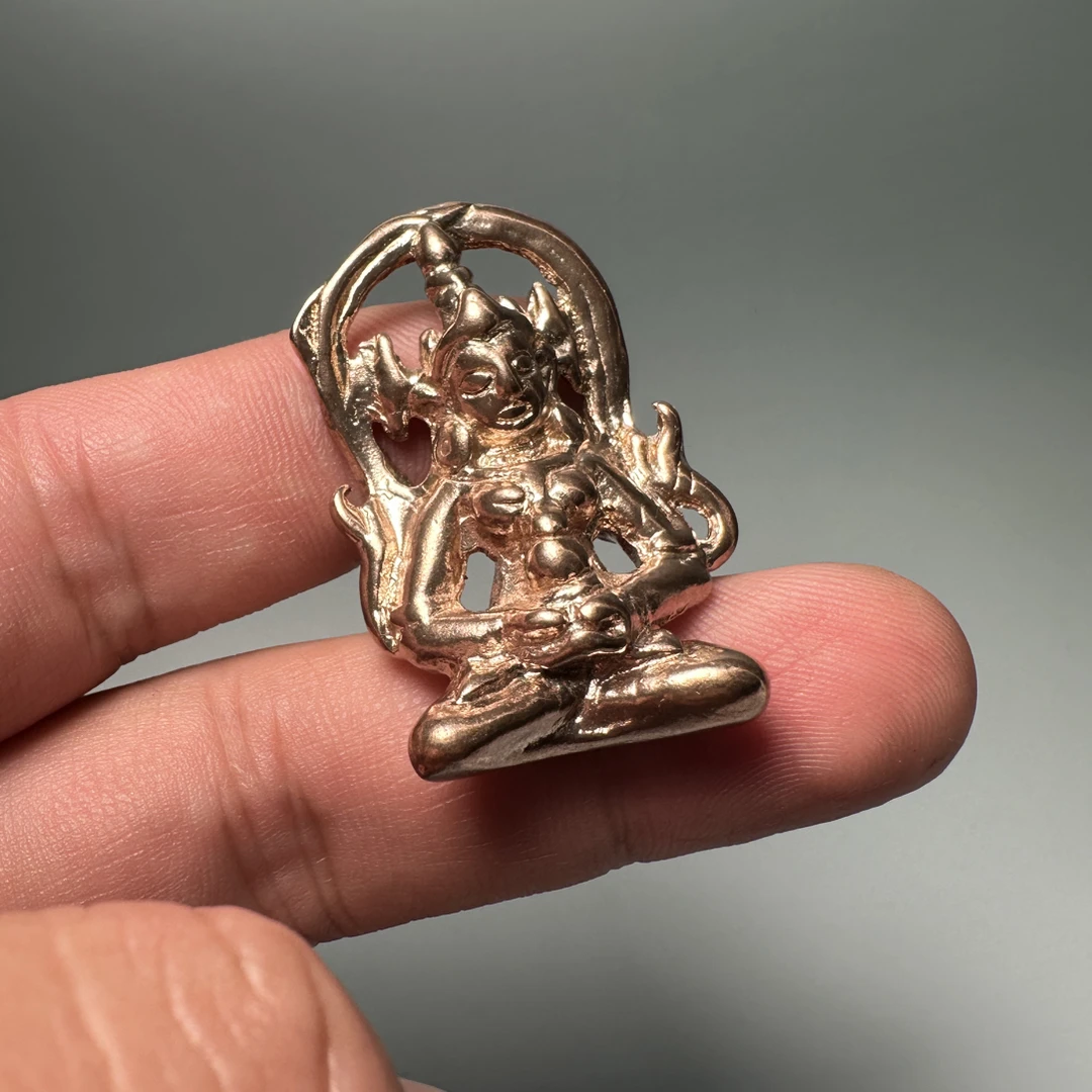藏传文玩随身长寿佛发黑版天铁
