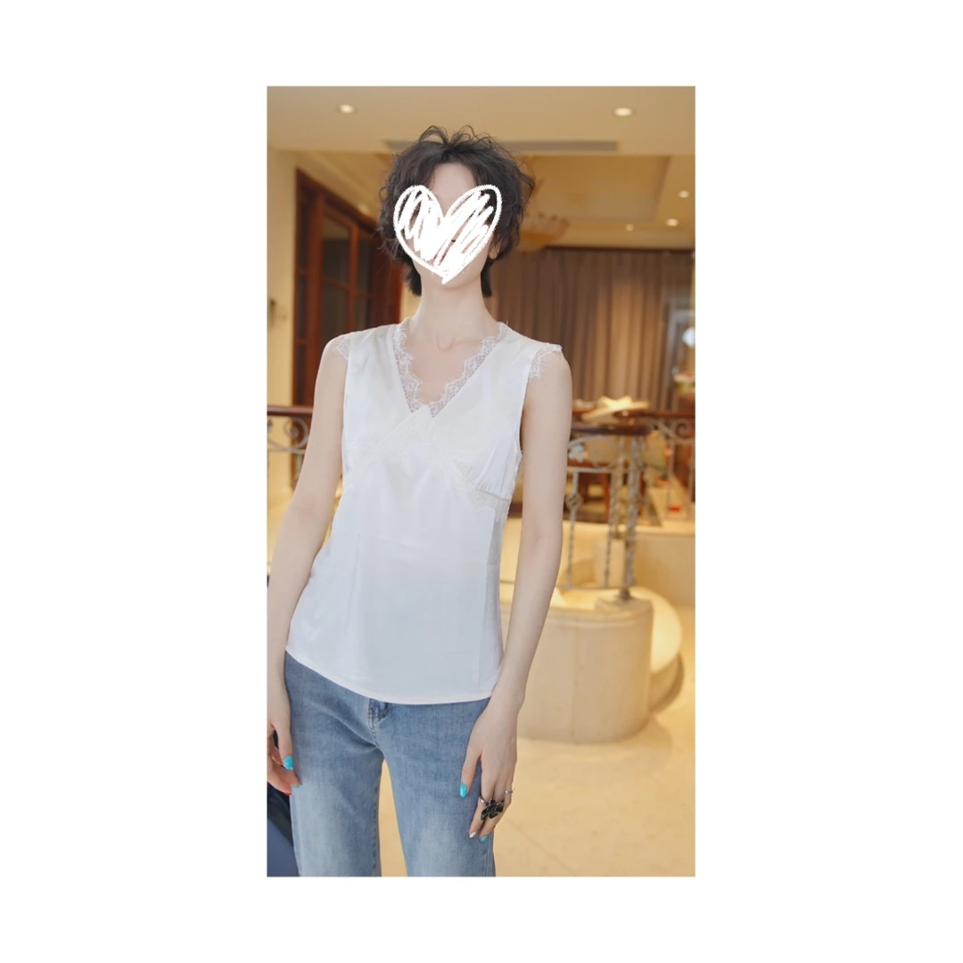 26113532【念安】高级显瘦宽松气质日常蕾丝背心