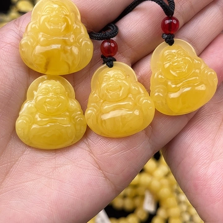琥珀未镶嵌颈饰琥珀，多样性发其一