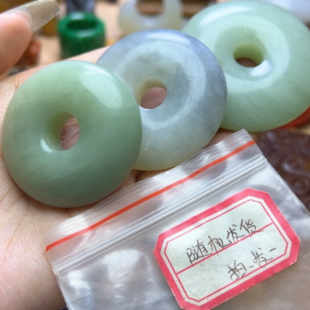 【闪购商品】蛇纹石玉颈饰未镶嵌发一个