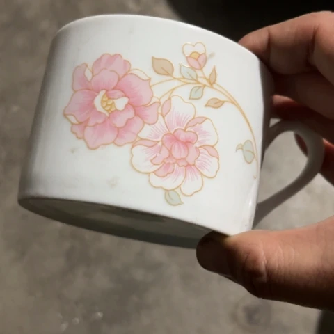 其他瓷咖啡杯一个陶瓷