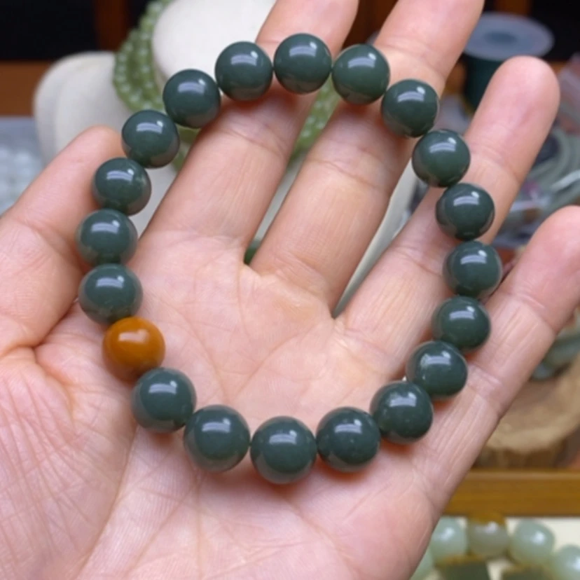 【闪购商品】未镶嵌和田玉把件玥*