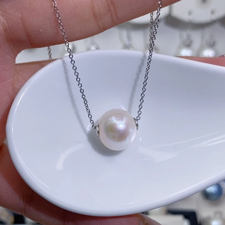 颈饰银S925镶嵌淡水珍珠