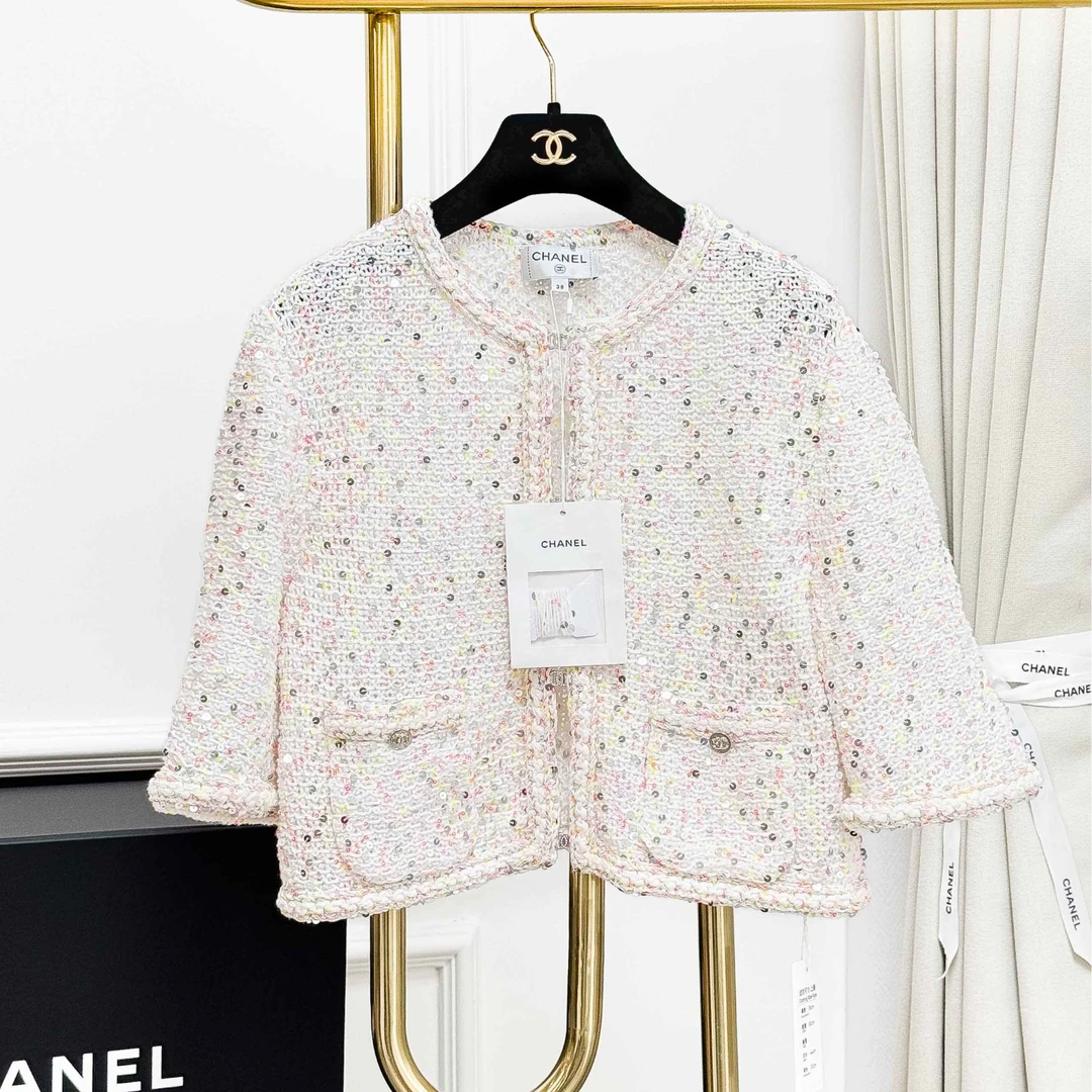 99新 Chanel/香奈儿 38码 白色拼彩色亮片 镂空 中袖 针织 开衫
