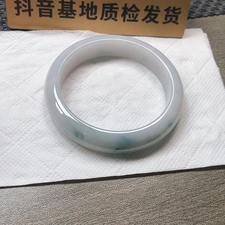 颈饰未镶嵌翡翠53 微瑕