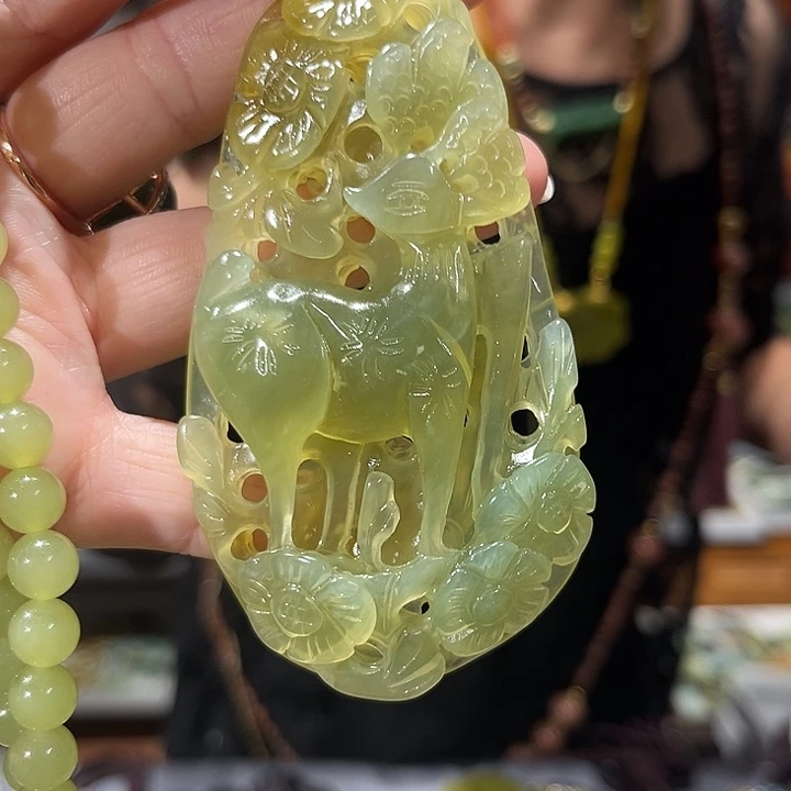 未镶嵌岫玉毛衣链
