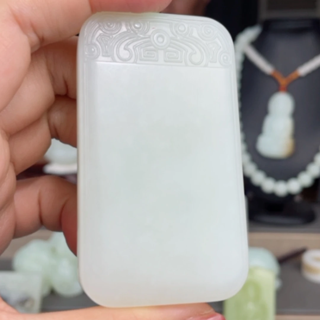 【闪购商品】颈饰未镶嵌和田玉