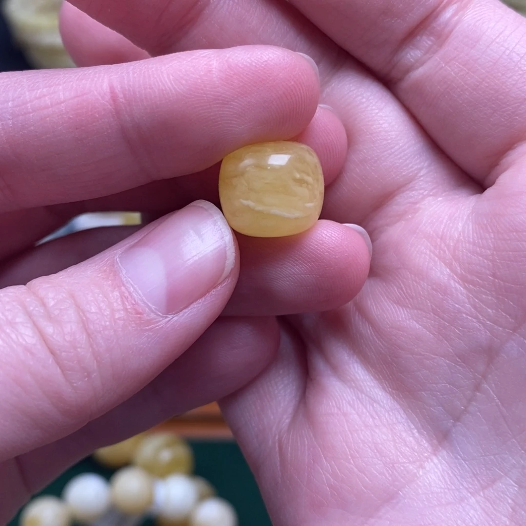 蜜蜡未镶嵌珠宝奇石13✖️11.4