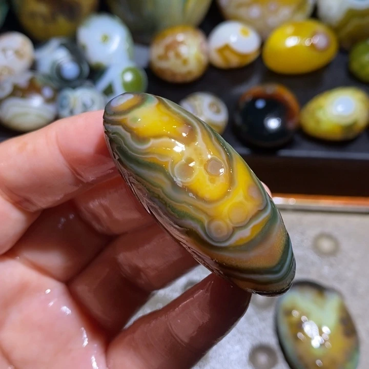 未镶嵌玛瑙/玉髓珠宝半成品116