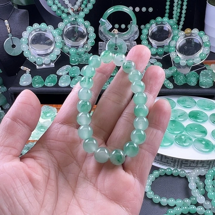 晴***.未镶嵌手串石英质玉