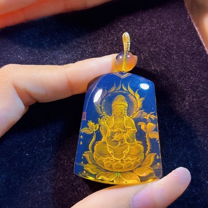 未镶嵌蓝珀珠宝奇石墨西哥蓝珀莲花观音吊坠