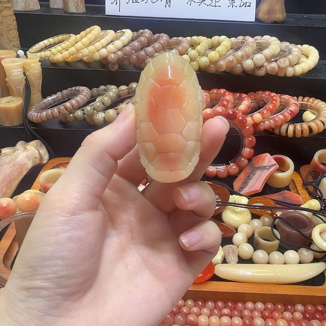 无非金属富甲一方手把件