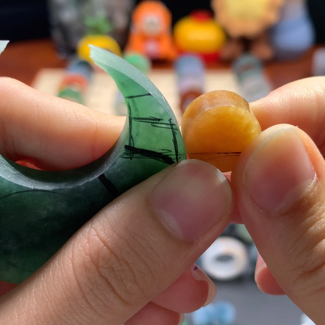 2***5定制翡翠未镶嵌2颗打包 宠爱价
