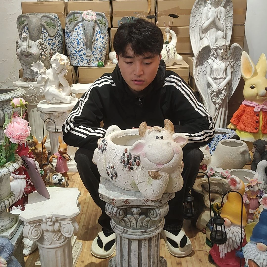 合成树脂牛牛花盆