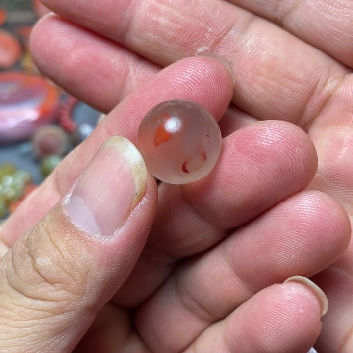 南红玛瑙未镶嵌手链