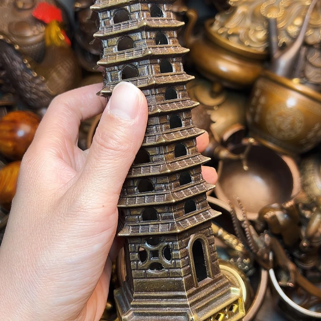 精美铜器工艺品等