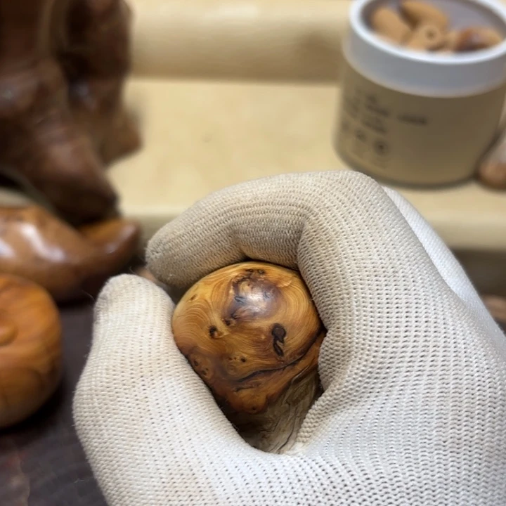 柏木（崖柏）不**九北太行随行手把件