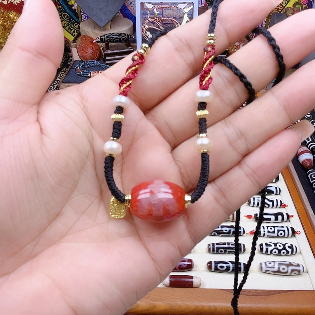 玛瑙/玉髓颈饰未镶嵌