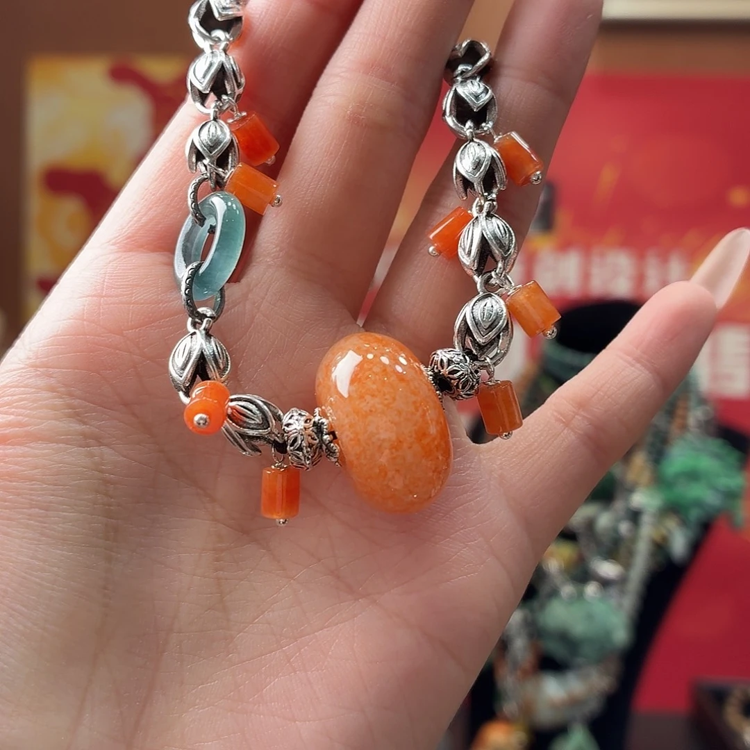 翡翠未镶嵌耳饰手串