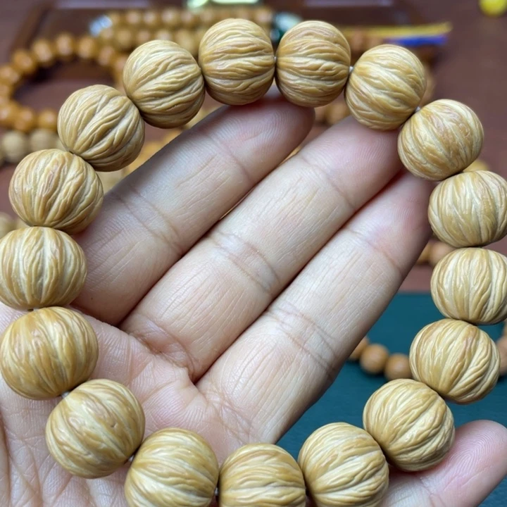 猴头核桃吊坠拉丝瓜珠1.5+