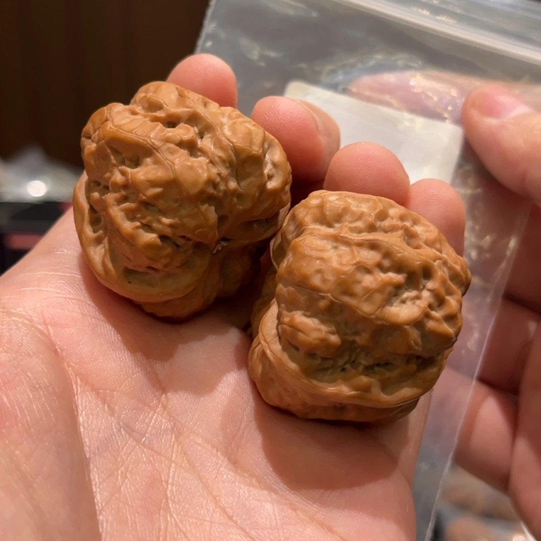 文玩核桃吊坠G90 蛙饼40尺