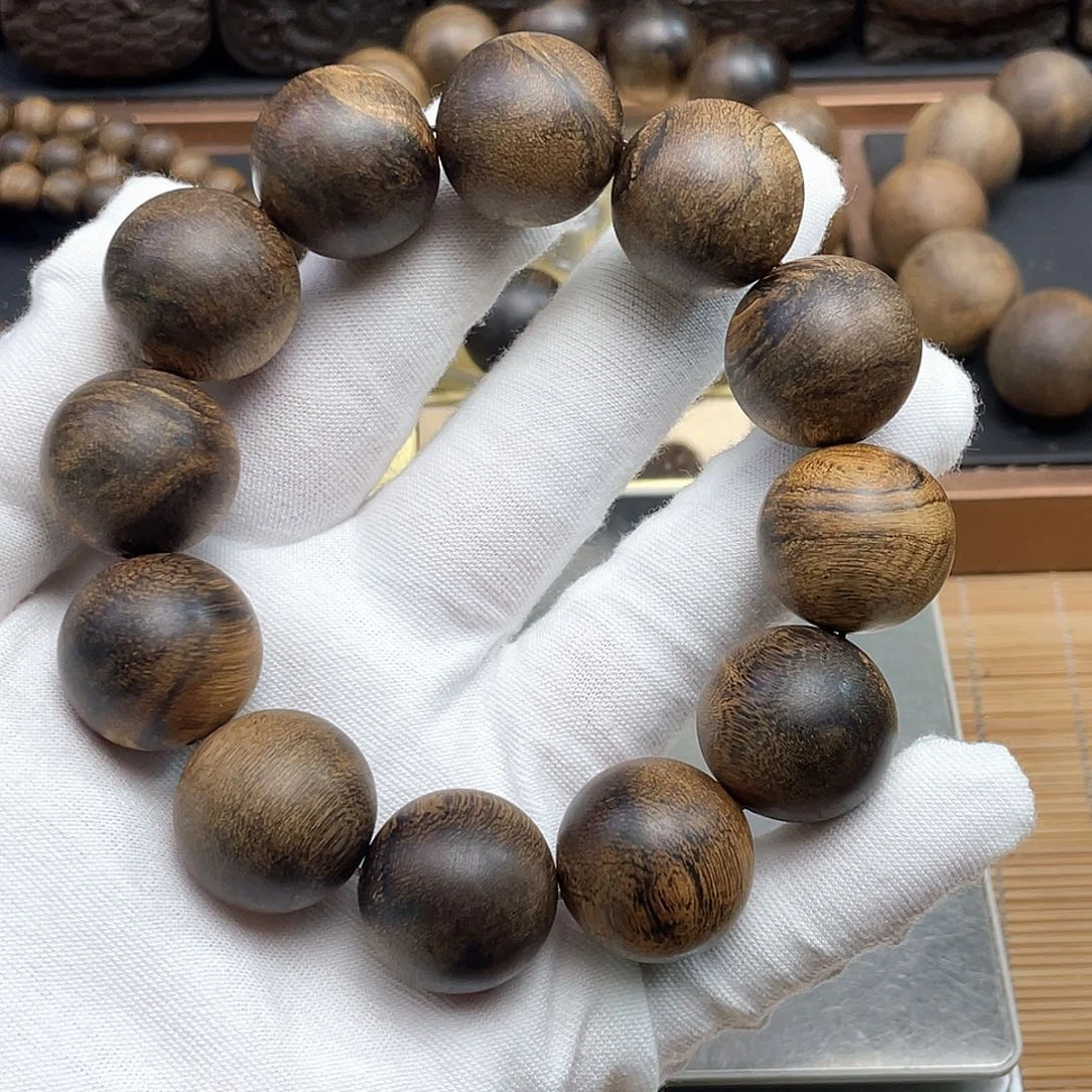 手串沉香潇**生达拉干…………