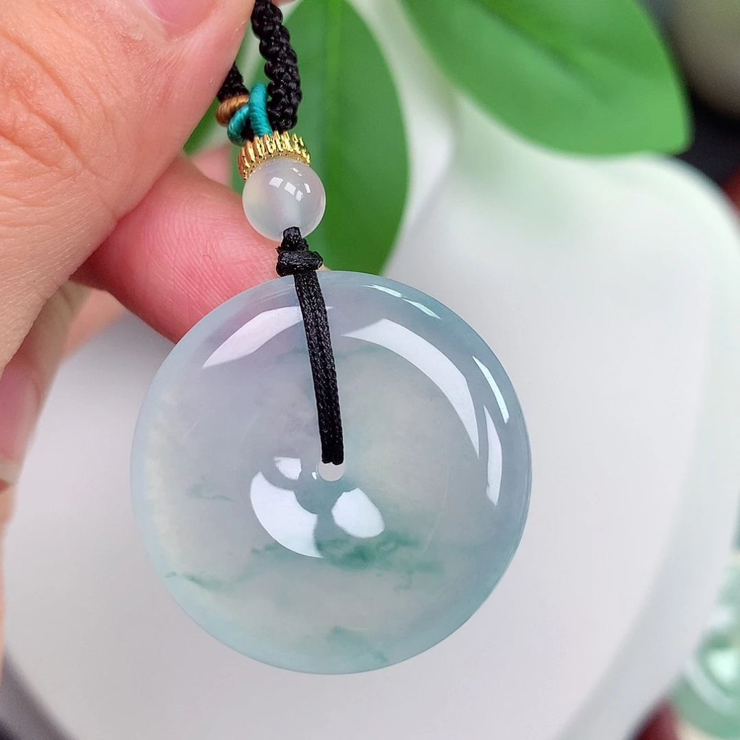 颈饰未镶嵌翡翠平安扣 29x6.1mm