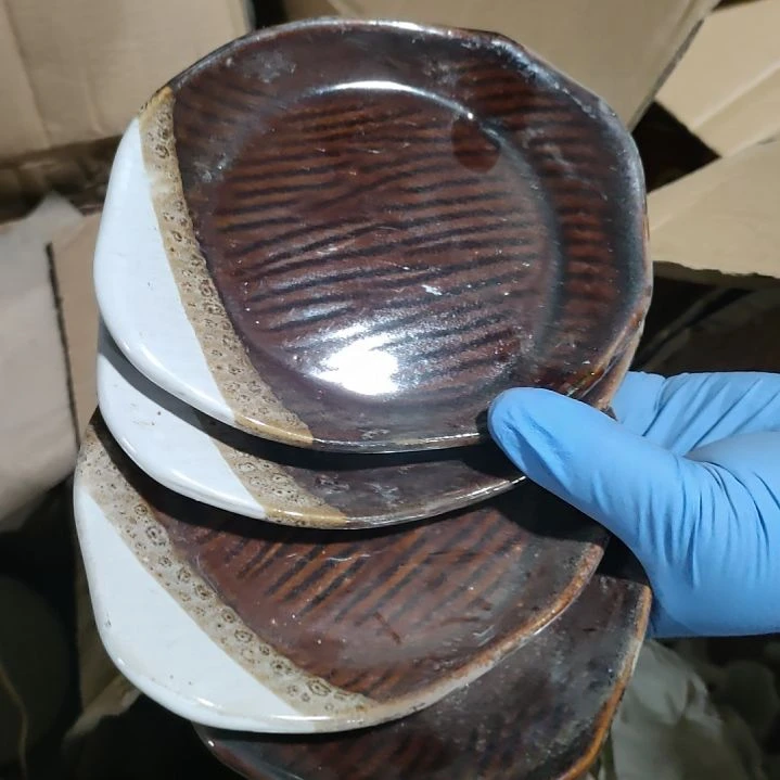 摆件陶瓷盘子碗啥都有