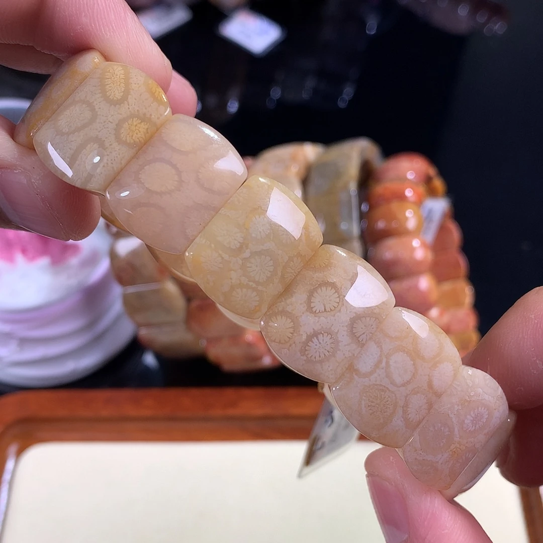 硅化珊瑚（珊瑚玉）未镶嵌吊坠(赠链)15号奶黄调豹纹