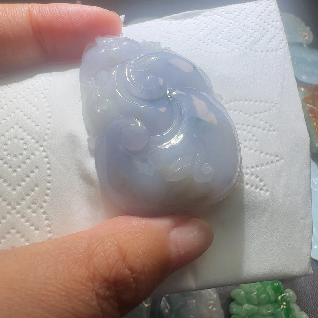 翡翠未镶嵌颈饰吊坠