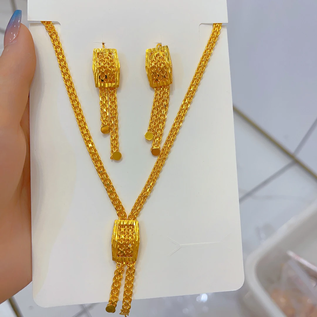 钛钢项链 1032新款两件套首饰耳环项链爆款白搭时尚金色铜合金