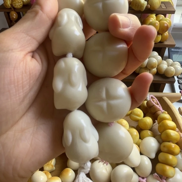 吊坠菩提根/象牙果