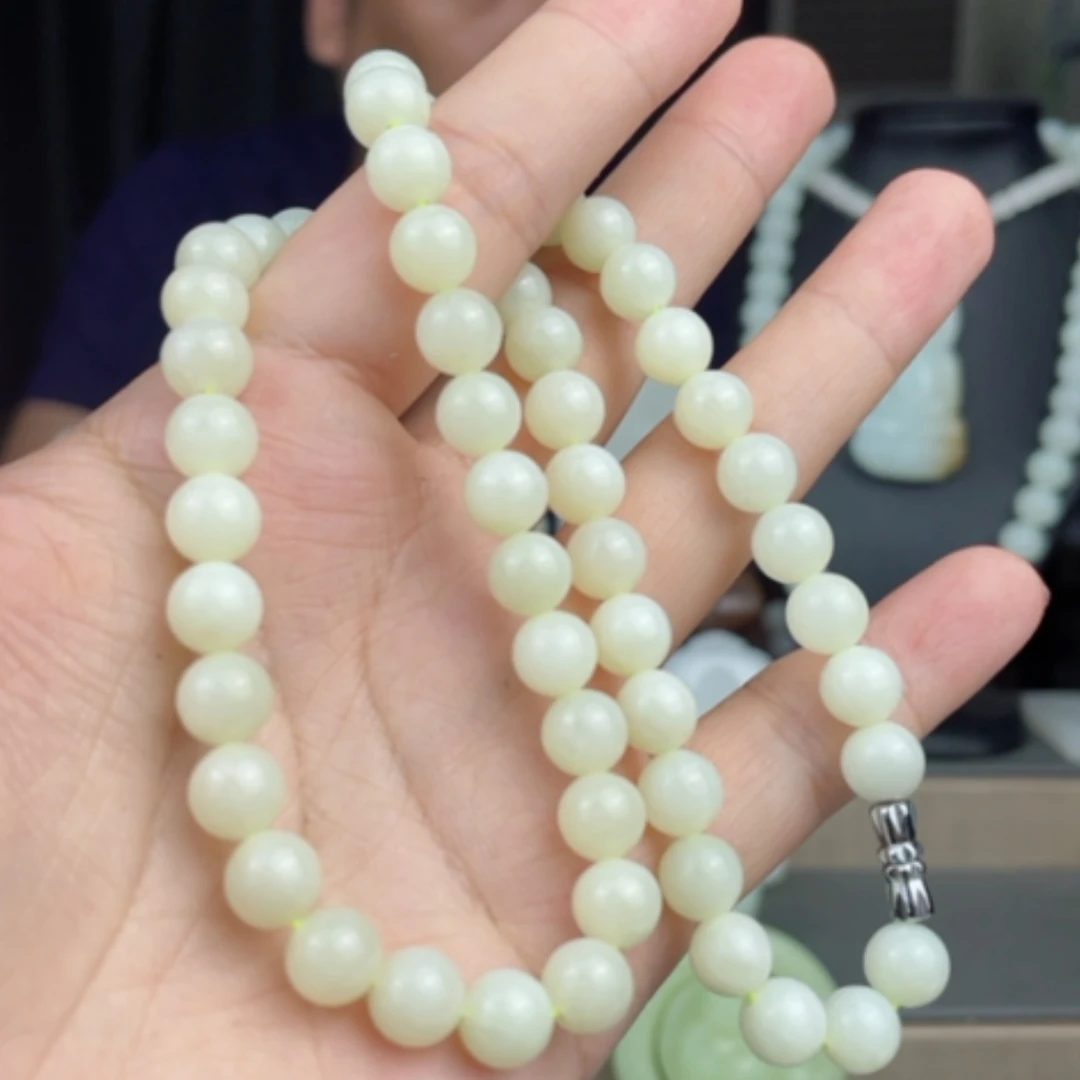 【闪购商品】颈饰未镶嵌和田玉