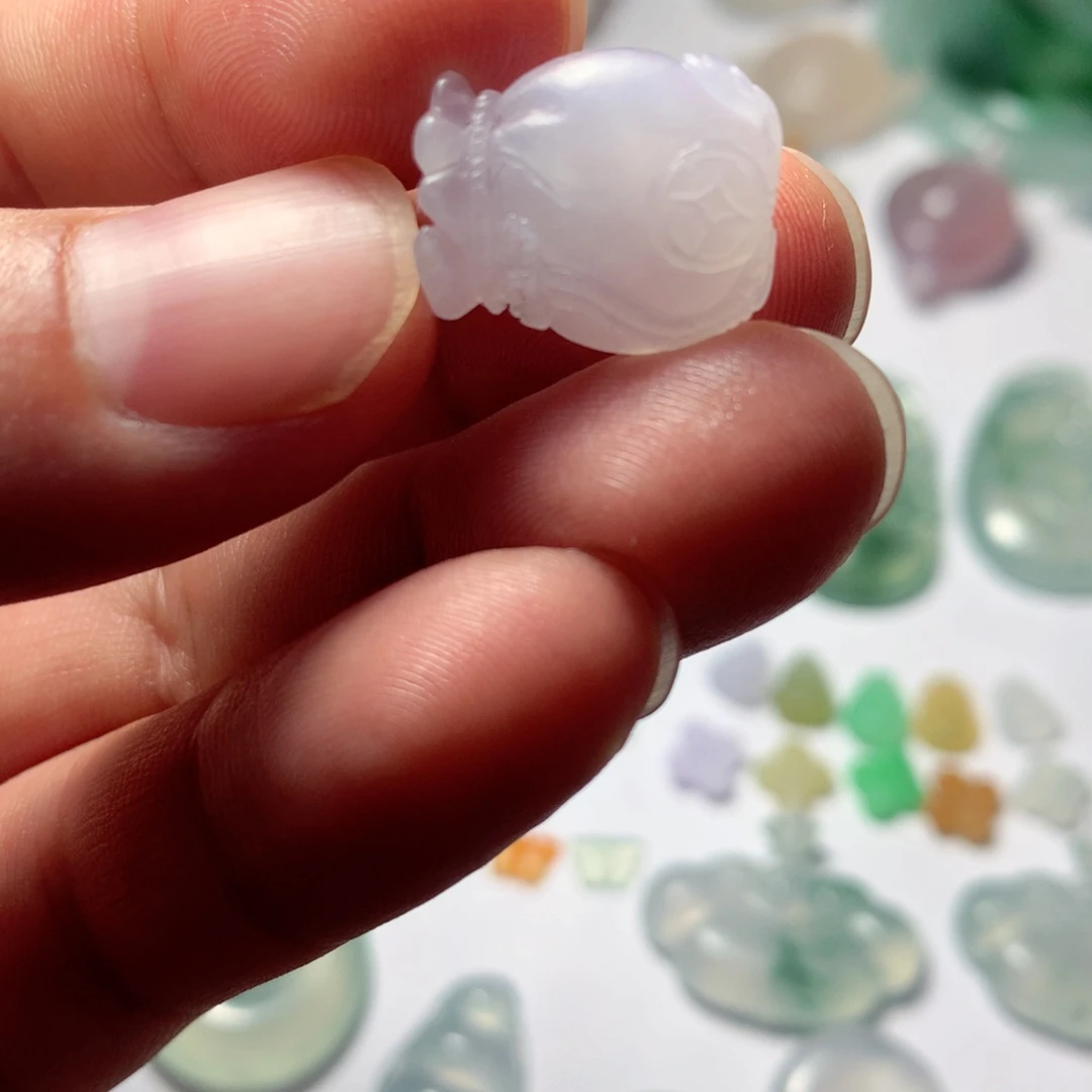 定制翡翠未镶嵌包工