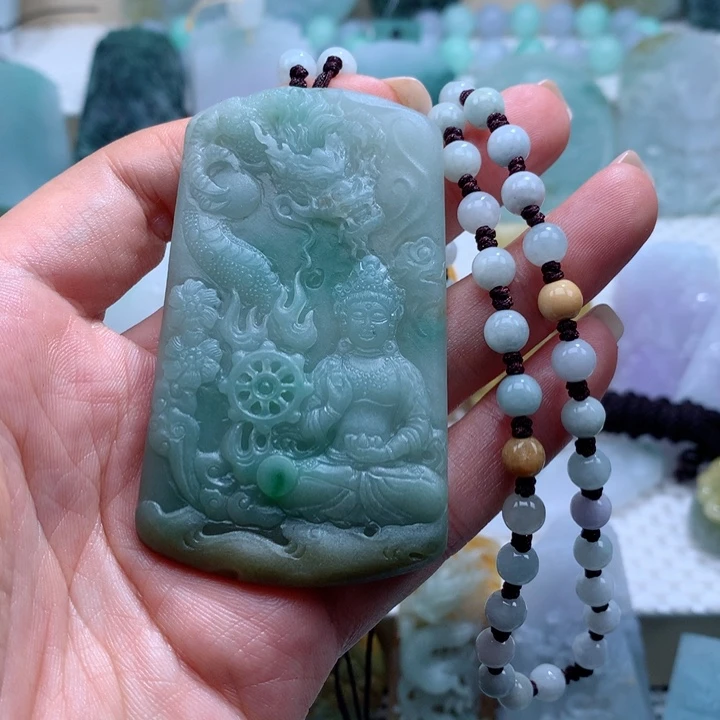 魔***使定制翡翠未镶嵌观音