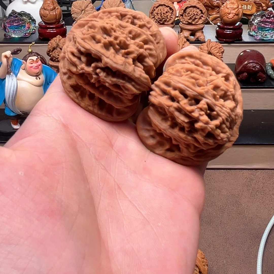 把件桃核47四座楼