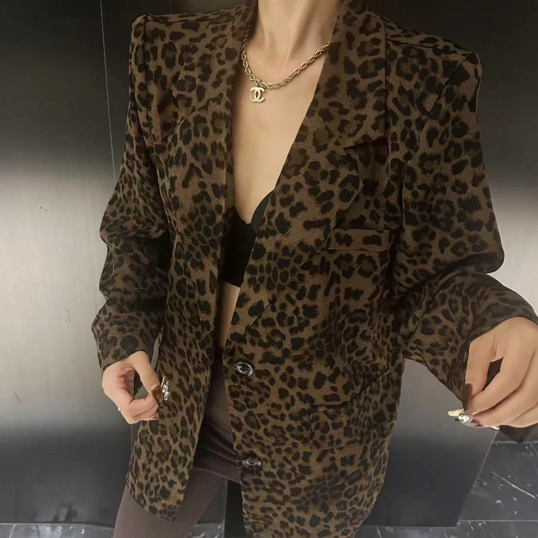 高级感豹纹西装外套女中长款秋季新款赫本风休闲西服上衣