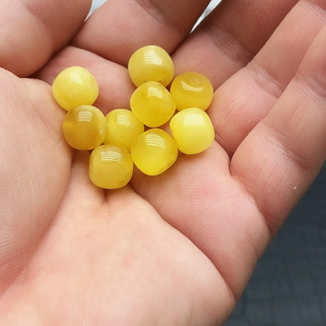 未镶嵌蜜蜡珠宝奇石10毫米老型微瑕随机一颗