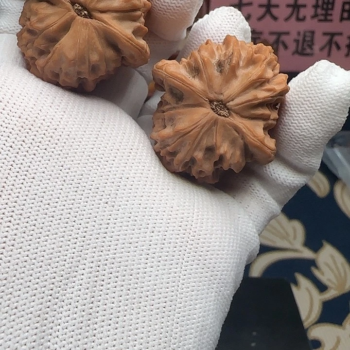 阿***兴桃核吊坠全品非嫁接马老四38➕福利